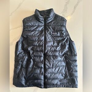 Patagonia mens large navy blue vest